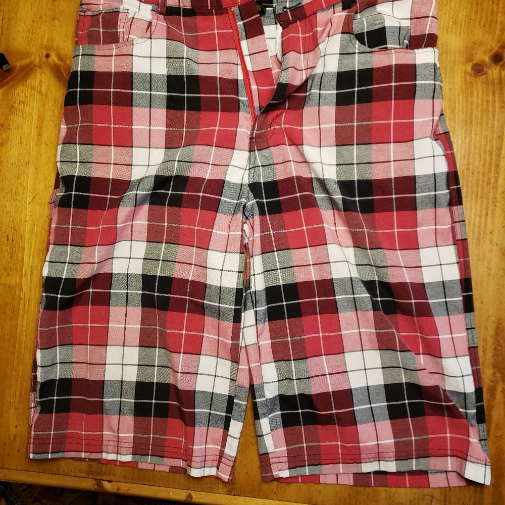 North 15 plaid shorts sz 34